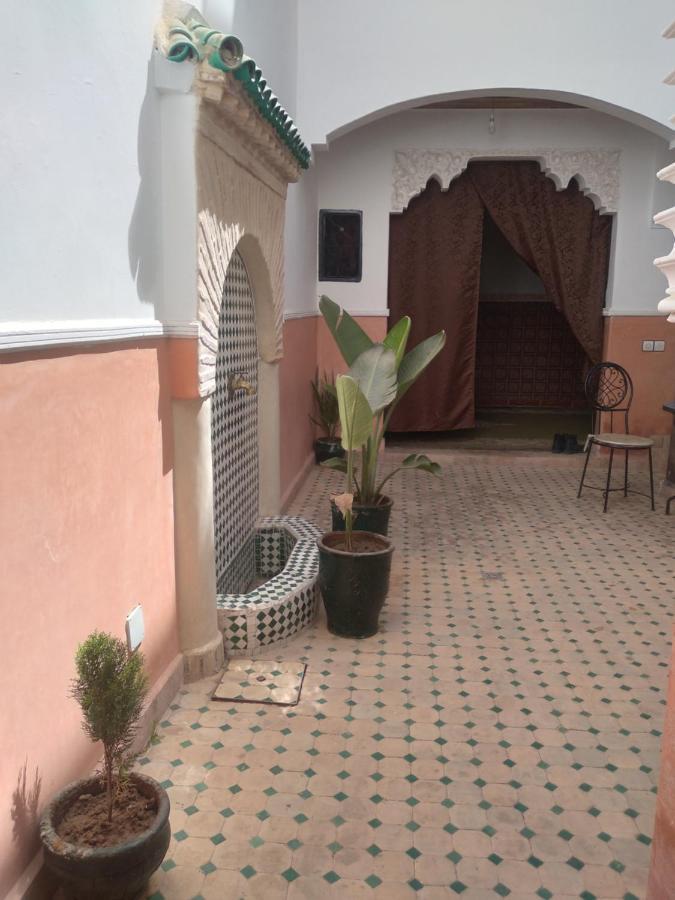 Riad 9 Derb El Bousnne Marrakesh Exterior foto